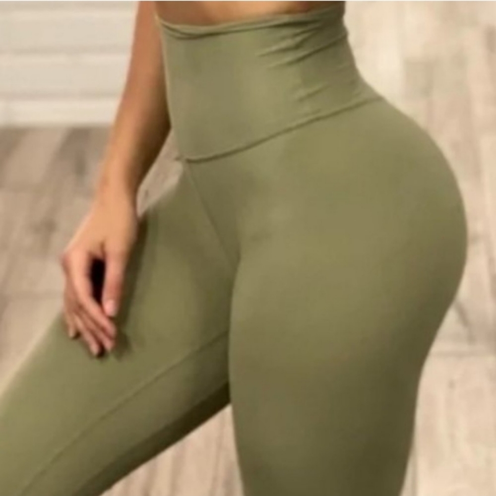🍋 Lululemon 🍋 Align 28” Size 6